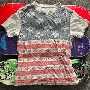Bevel american tribal tee